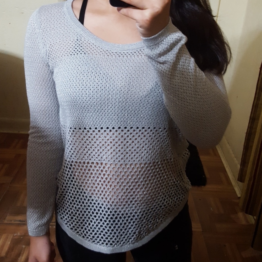 Top-Lightweight sweater